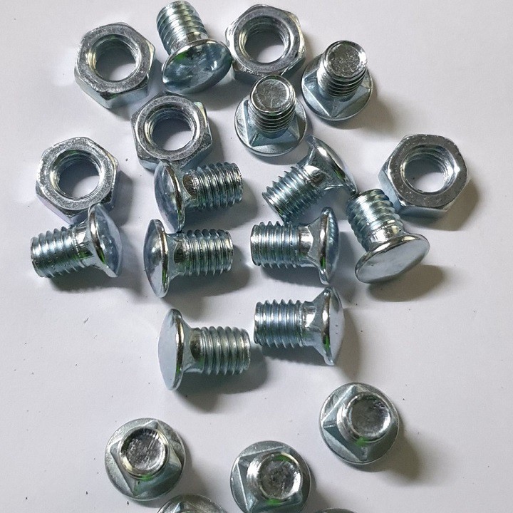 Ốc lắp kệ v lỗ
