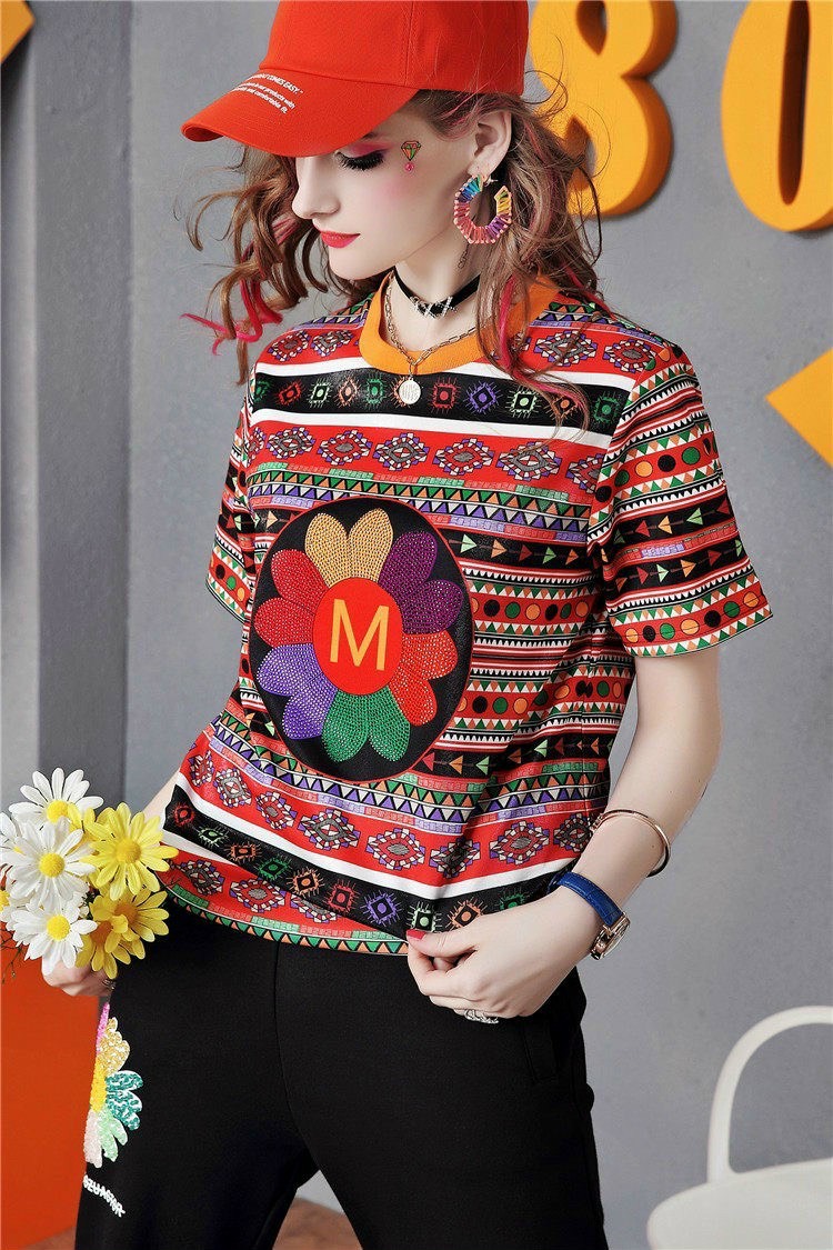 BỘ THUN THỜI TRANG HỌA TIẾT THỔ CẨM KẾT CƯỜM HOA CÚC