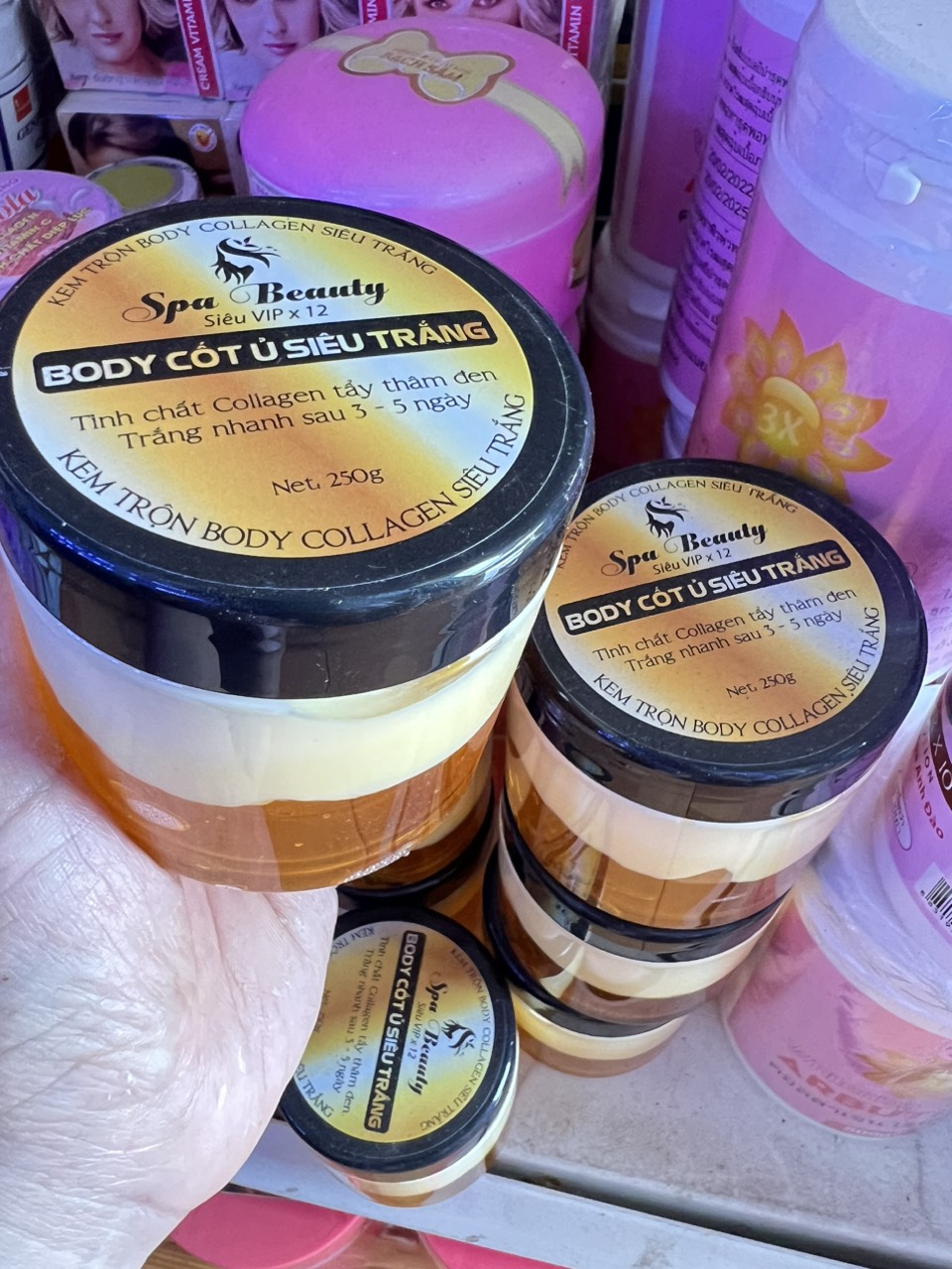 Kem body cốt ủ siêu trắng 250g spa beauty