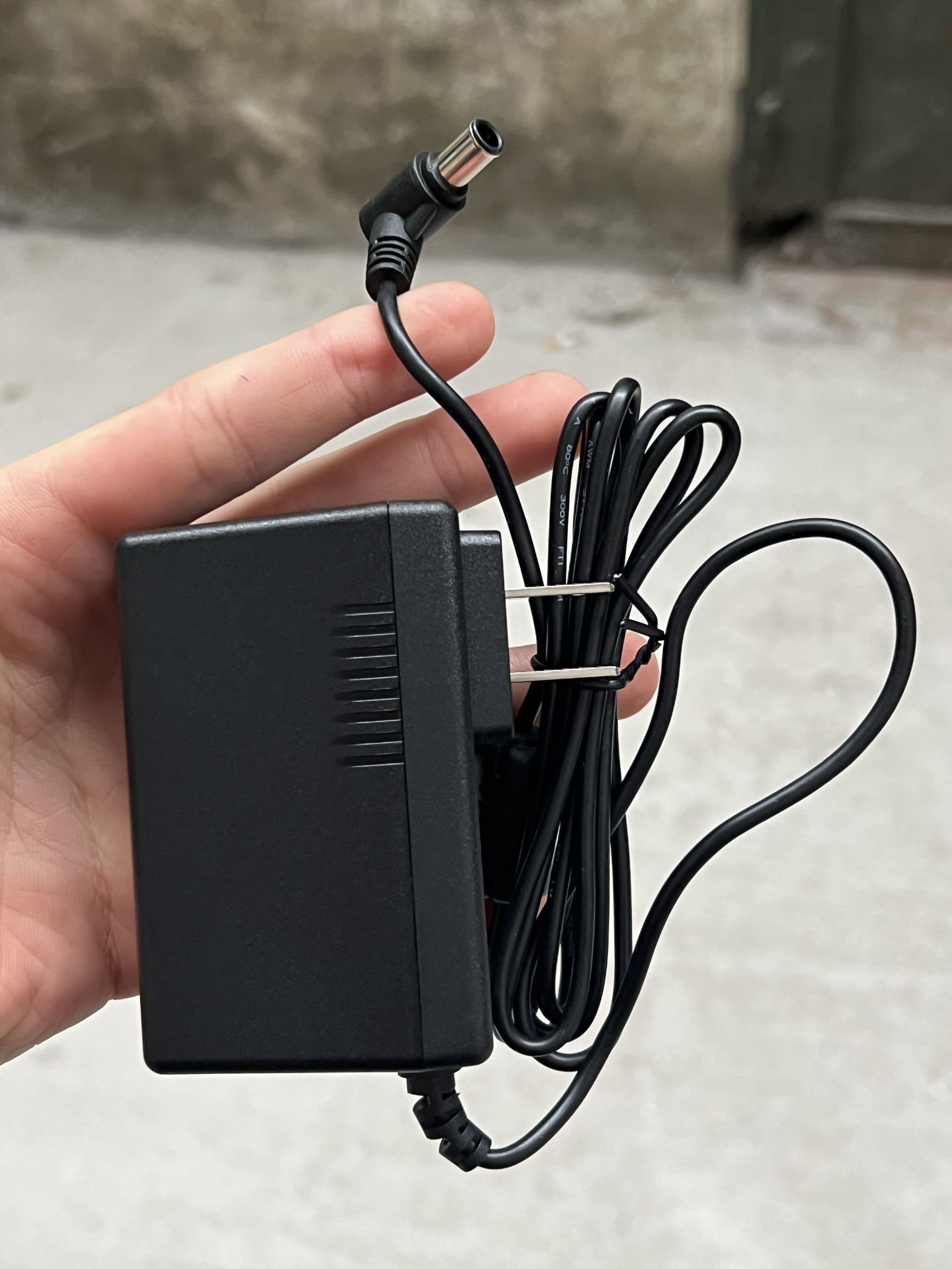 Adapter Dây Nguồn Màn Hình LG 19V - 2.1A
