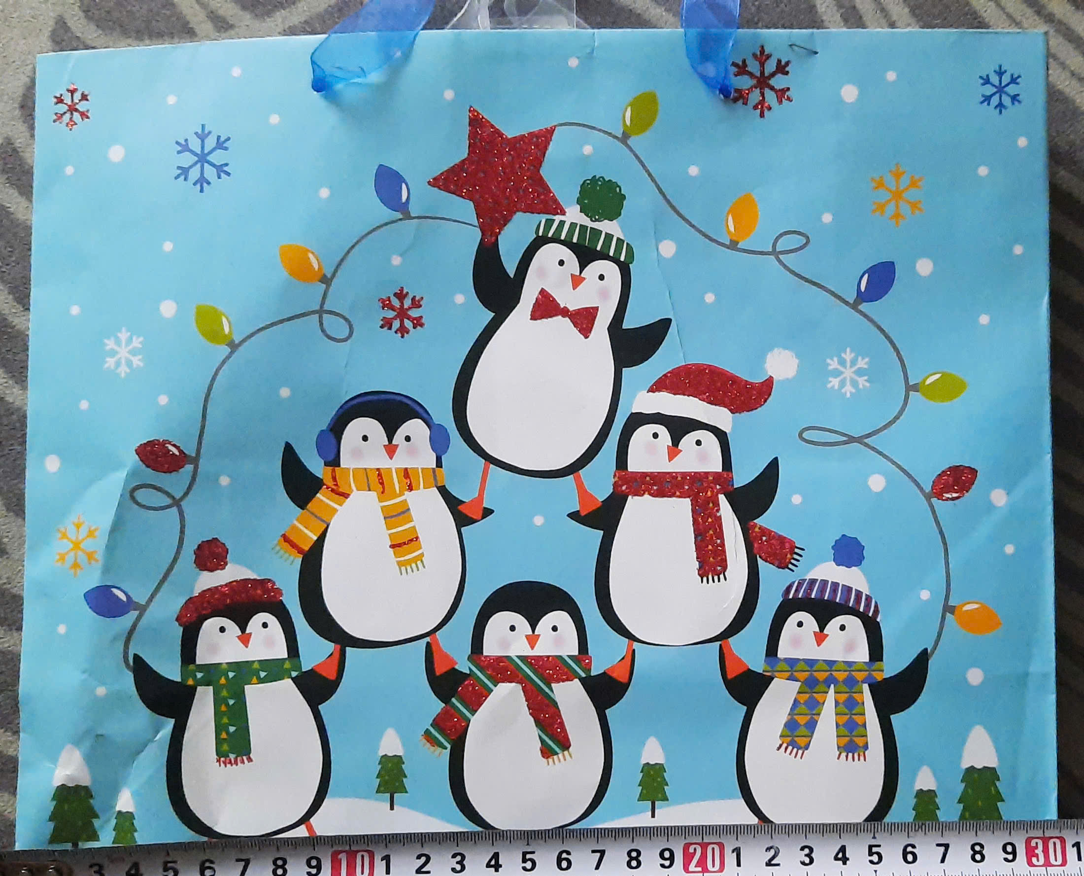 Túi giấy họa tiết Noel, túi đựng quà tặng Giáng Sinh, túi quà tặng nhiều màu sắc 30x25x10cm