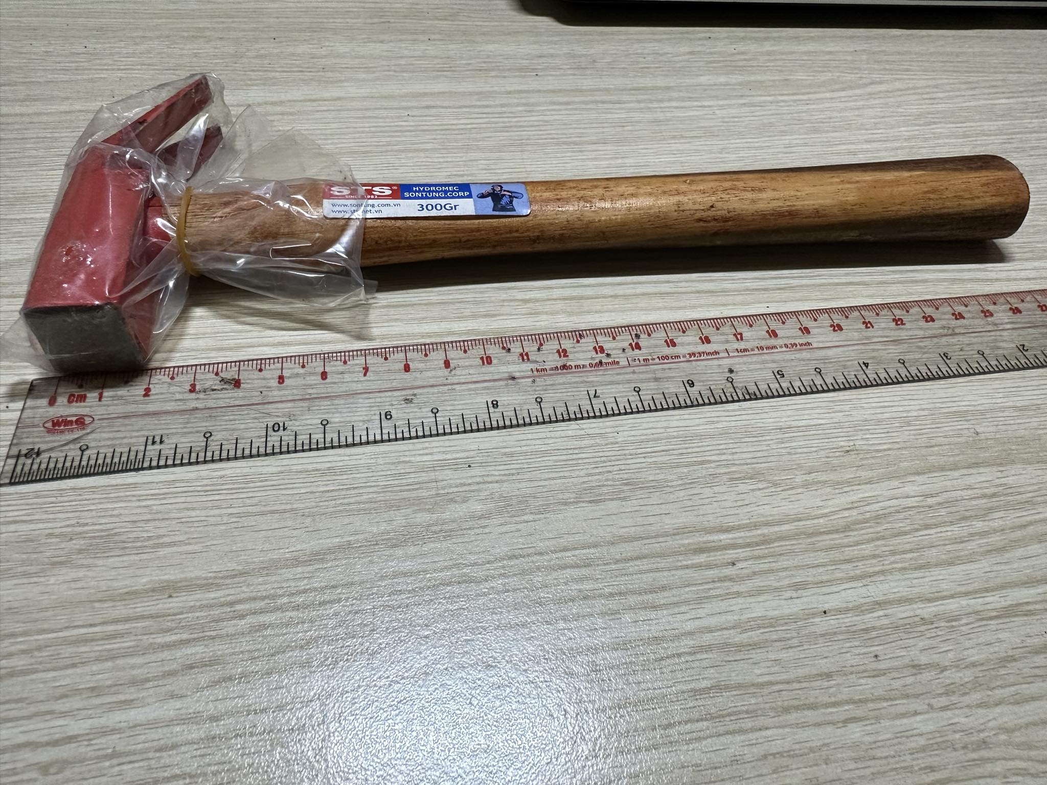 [HCMC] Hammer with wood handle