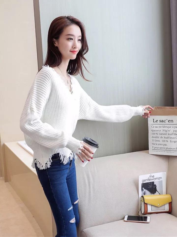 ÁO LEN CỔ TIM LAI TUA RUA CỰC HÓT DT