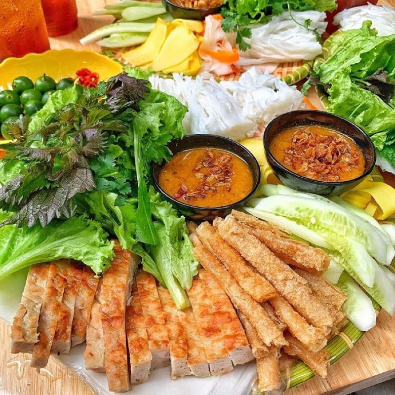 [GIAO NHANH 2H HCM] Giá sỉ 1Kg nem nướng ( Giao nhanh 1-2h HCM )