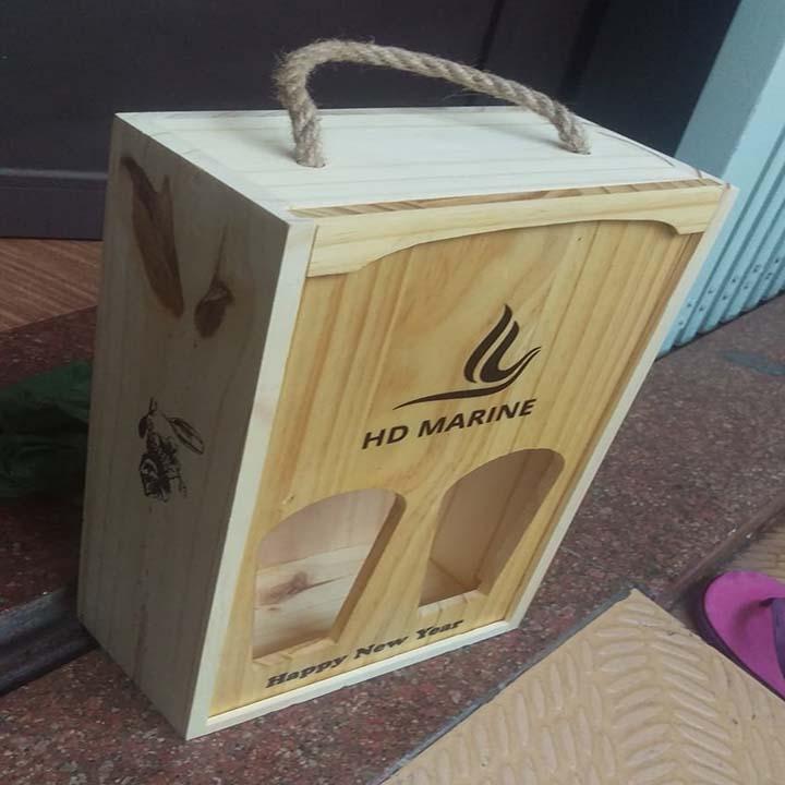 [HCM]Sơn xịt bóng gỗ - sơn xịt PU Polyurethan Bosny