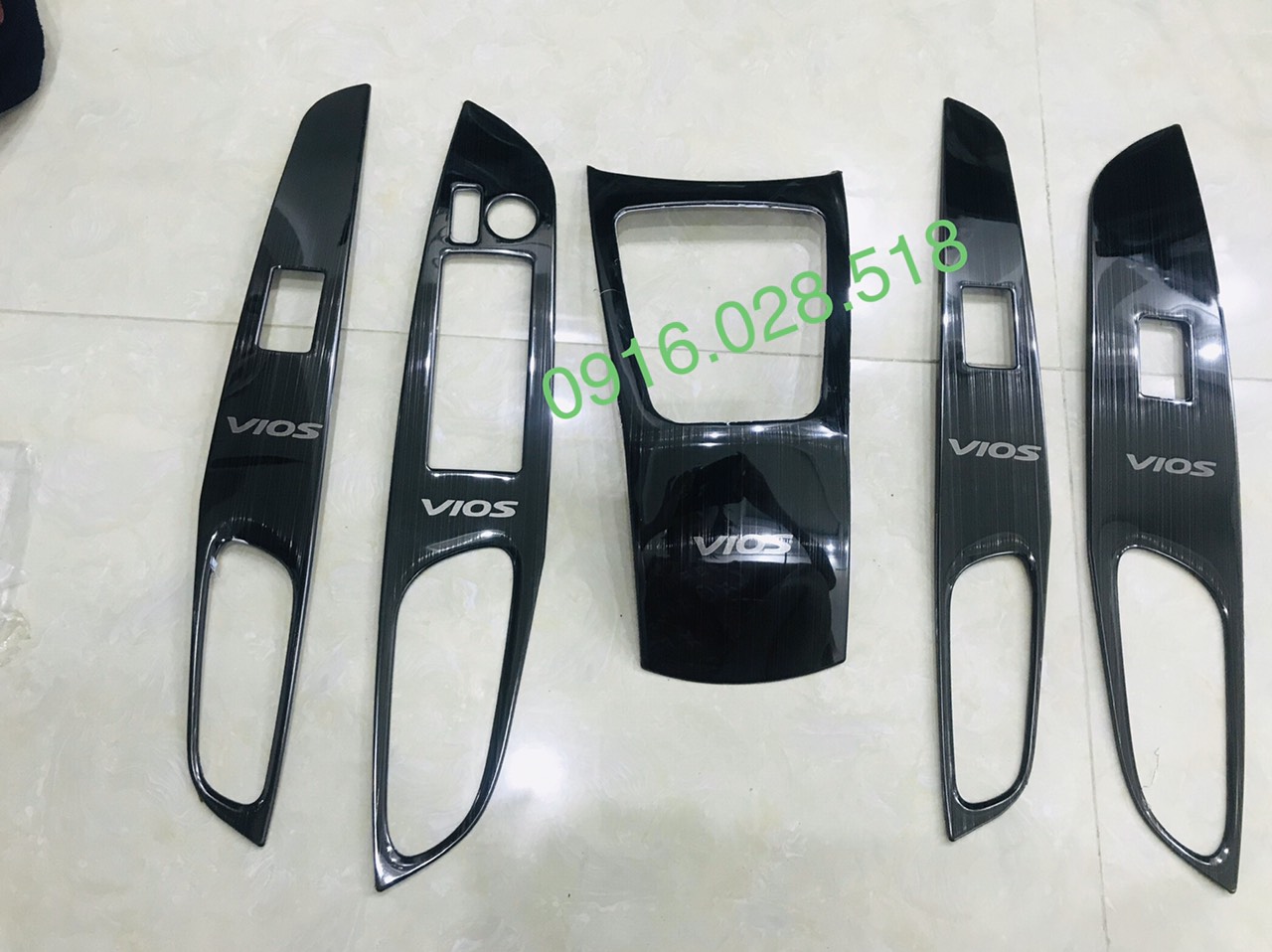Op noi that vios 2021 số sàn, ốp trang trí nội thất titan chống xước