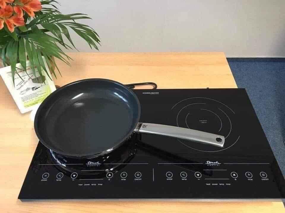 Bếp từ đôi Đức