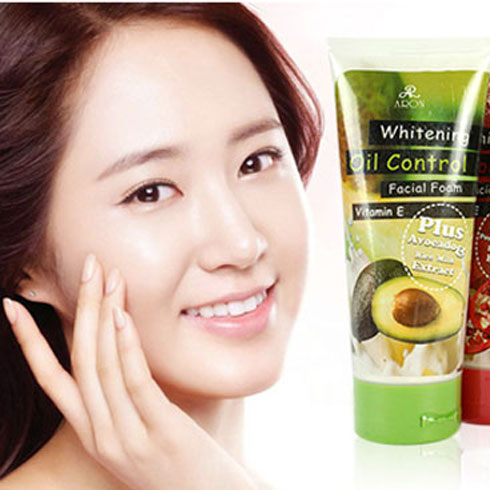 [HCM]Sữa Rửa Mặt Bơ Aron Thái Lan Whitening 210g Chính Hãng 100% Trắng Da Sạch Mụn  Nám
