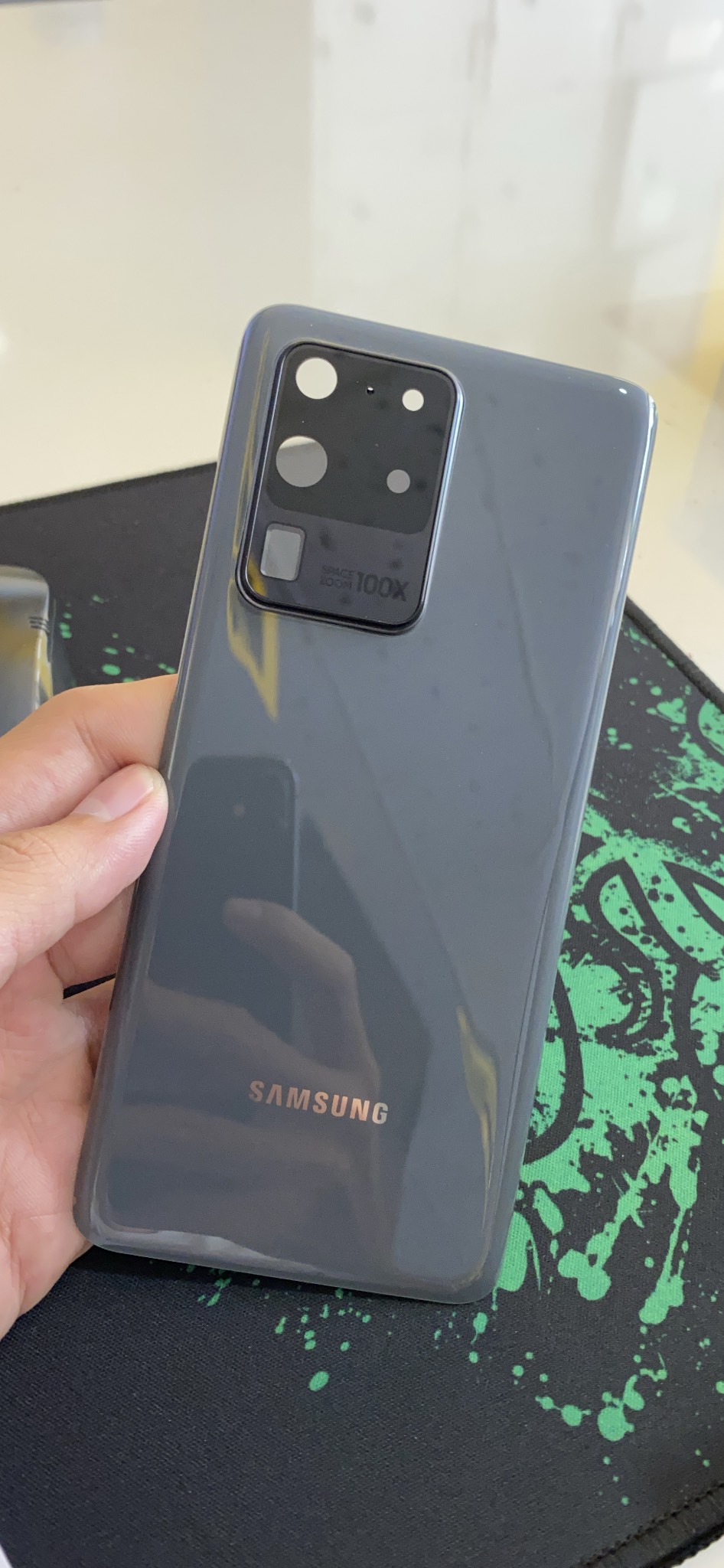 Nắp lưng / vỏ lưng Samsung S20 ultra zin hãng