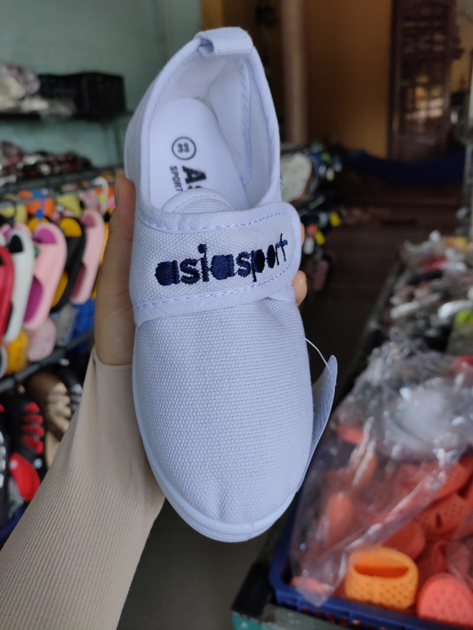 Giày Bata ASIA vải dán trắng bé trai/gái size 30-40