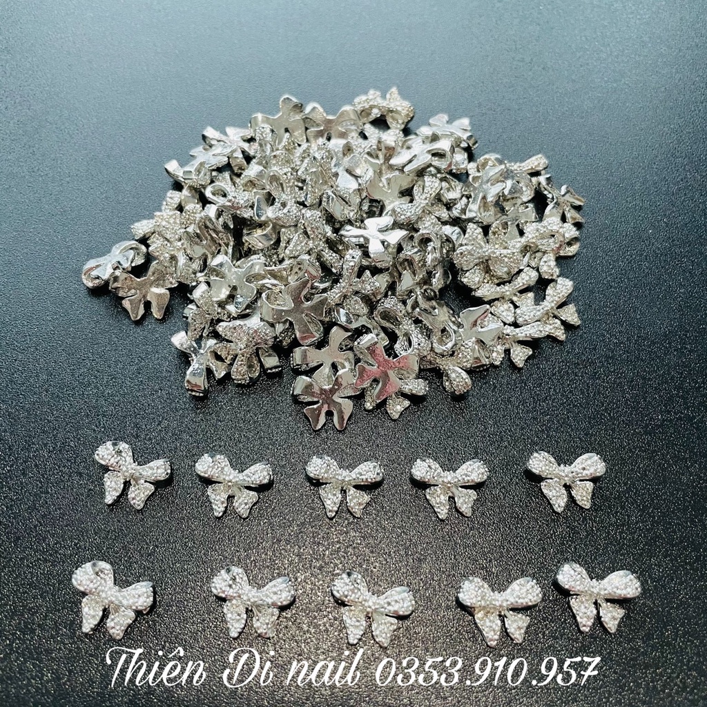 Charm nail - charm vương miện