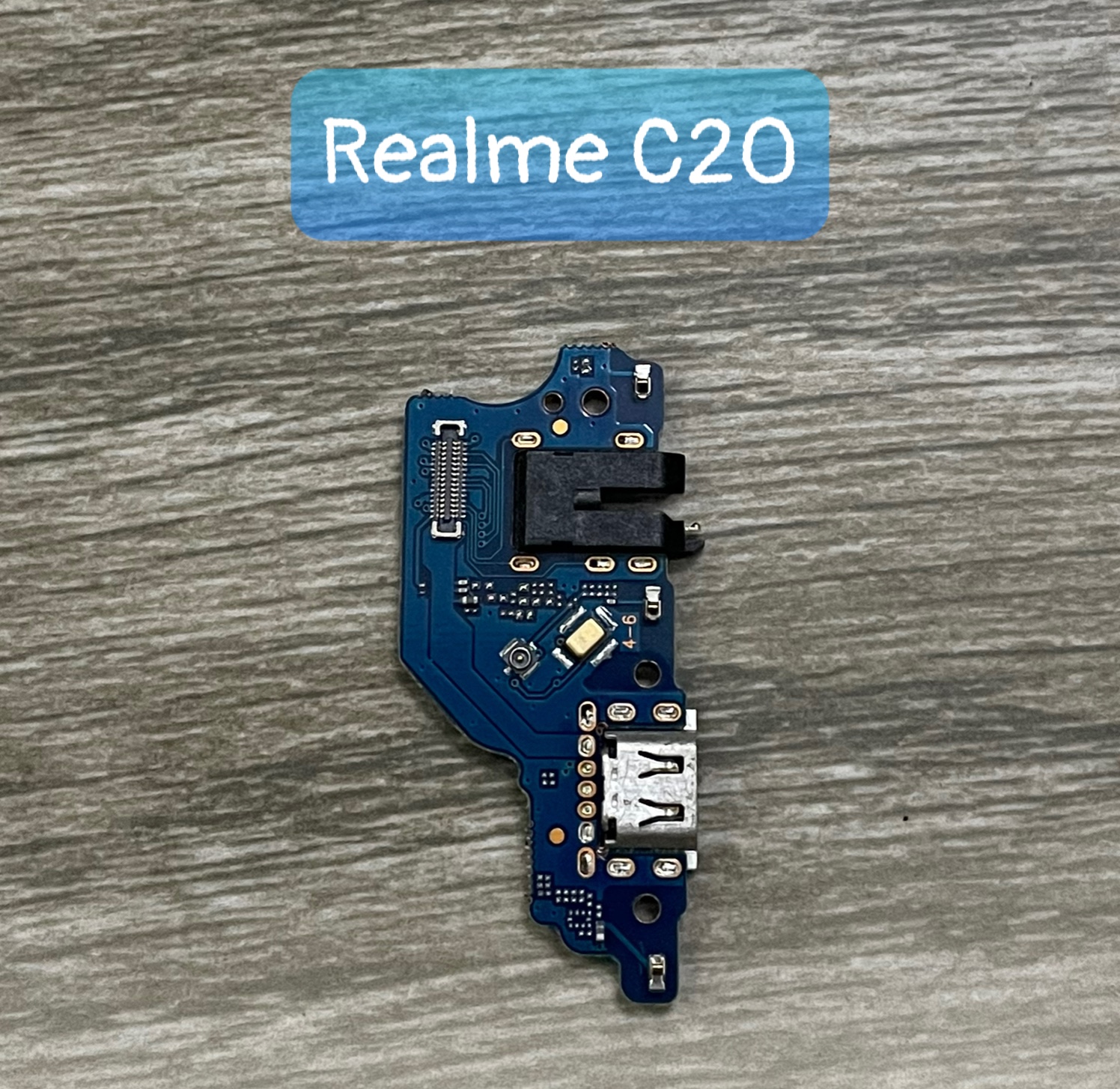 Cụm chân sạc , bo sạc realme c20 / realme c21