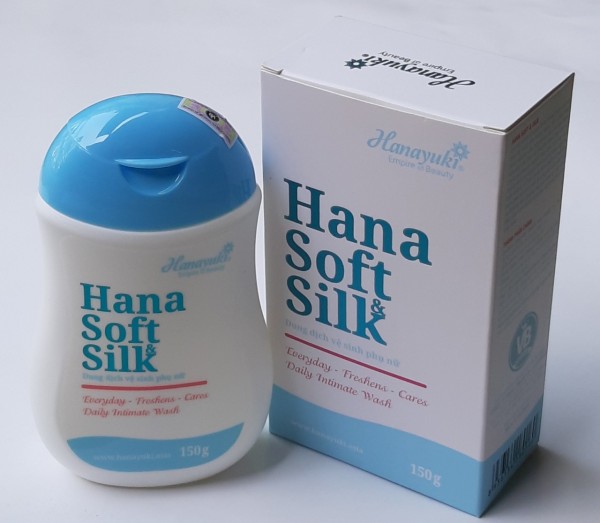 [có tem chống giả] Dung dịch vệ sinh nữ Hana Soft Silk, giảm thâm Lá Trầu Không chế sự phát triển của vi khuẩn gây viêm ngứa 150G