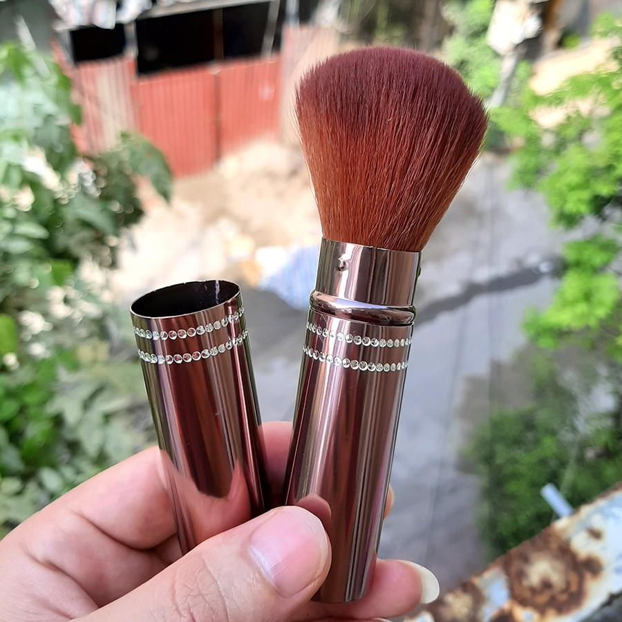 Cọ phấn phủ phấn má Cosmetic Brush - màu hồng tím