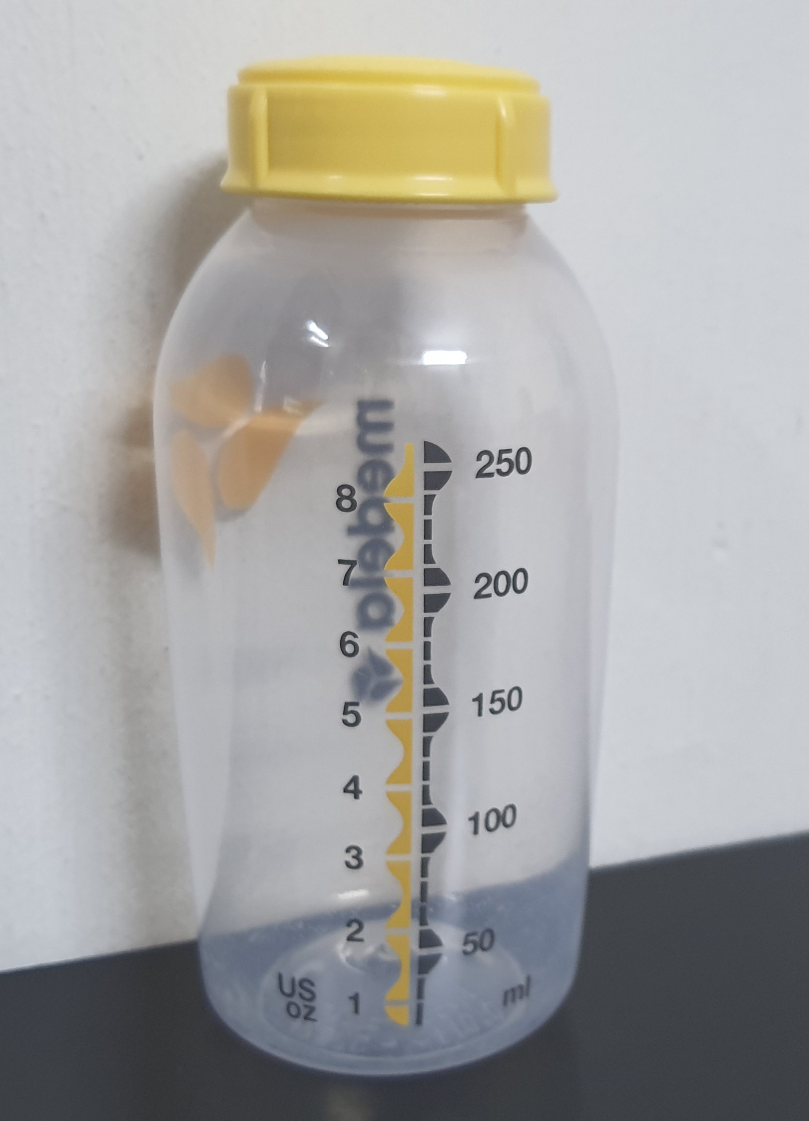 Bình trữ sữa medela 150ml, 250ml