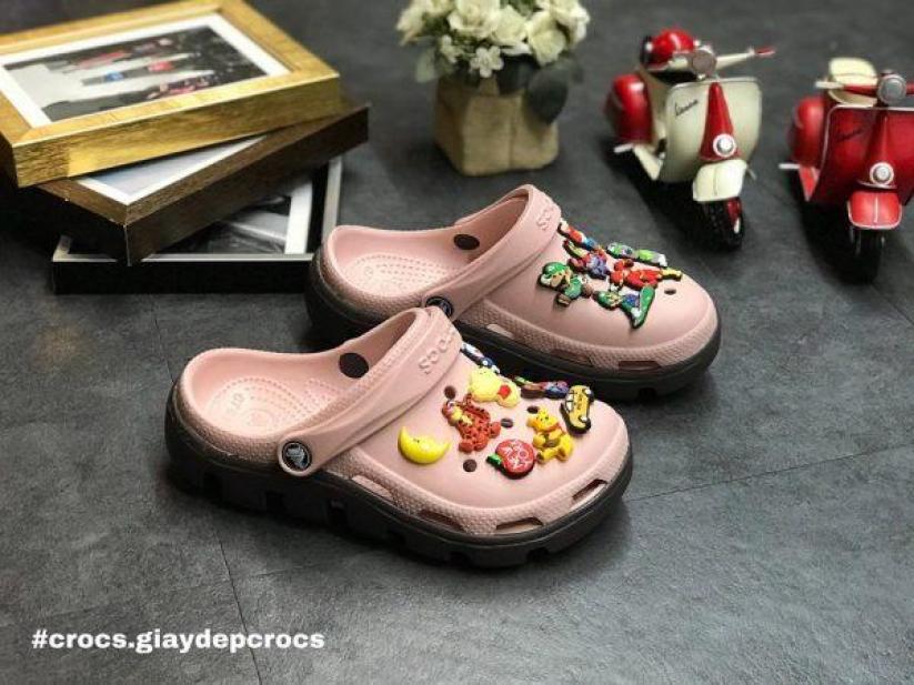 {8 màu} Dép Sục Crossc cao cấp - Giảm giá cực sốc - Tặng kèm 6 sticker giá rẻ