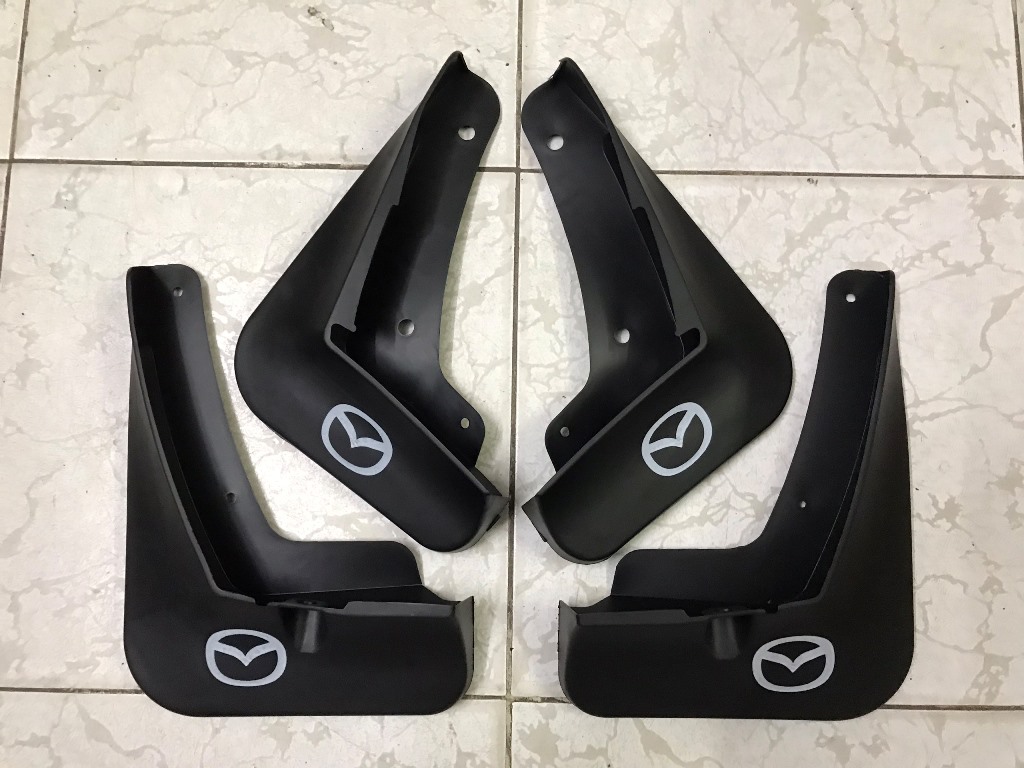 Bộ chắn bùn bánh xe Mazda 3