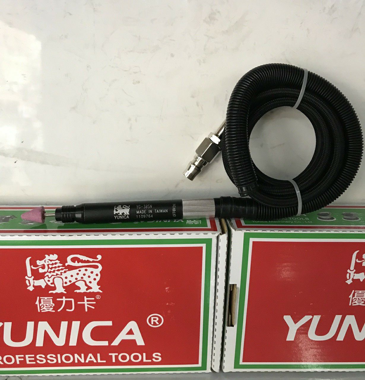 [HCM]MÁY MÀI HƠI YUNICA