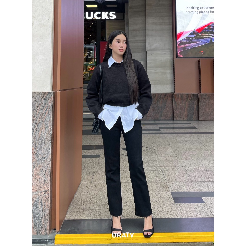 Quần jeans ống đứng basic trơn line cắt URATV