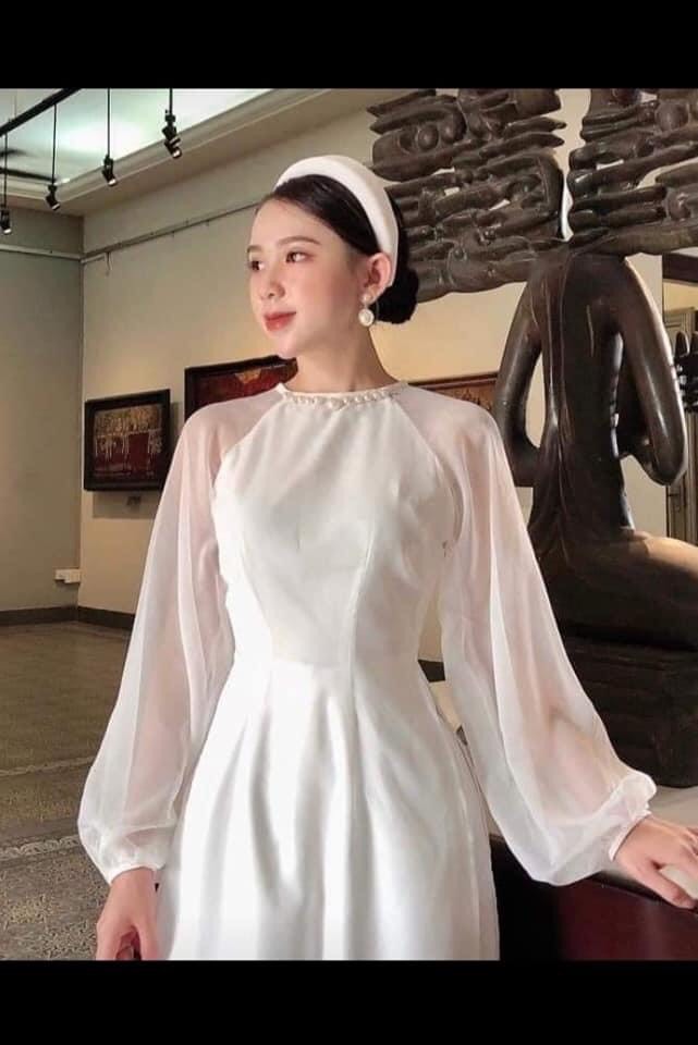 Áo dài cách tân màu trắng không mấn