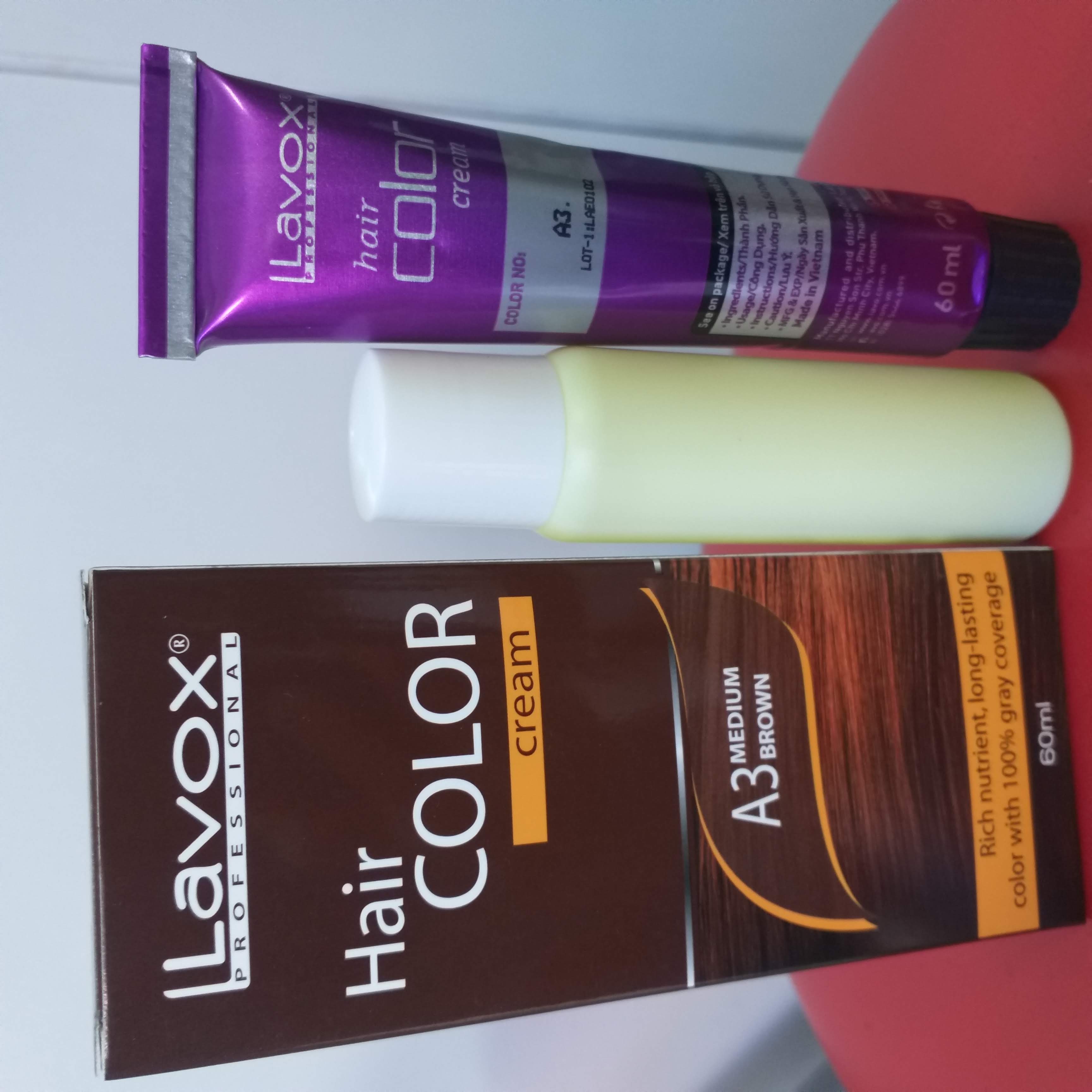 Kem nhuộm phủ bạc Lavox