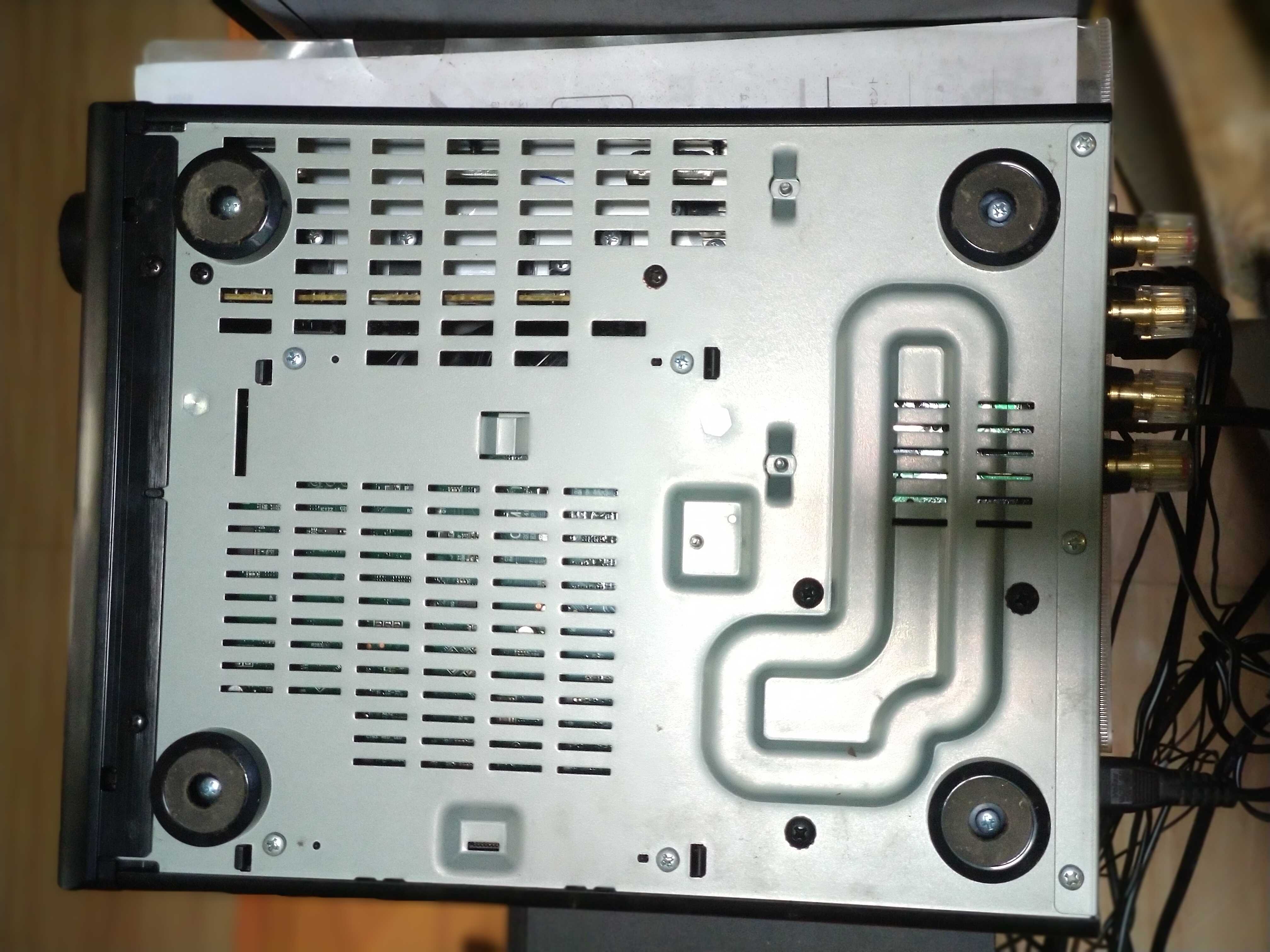 Cục dàn âm thanh Denon RCD M41