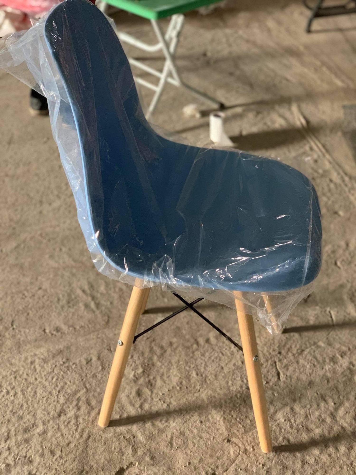 Bàn ghế eames