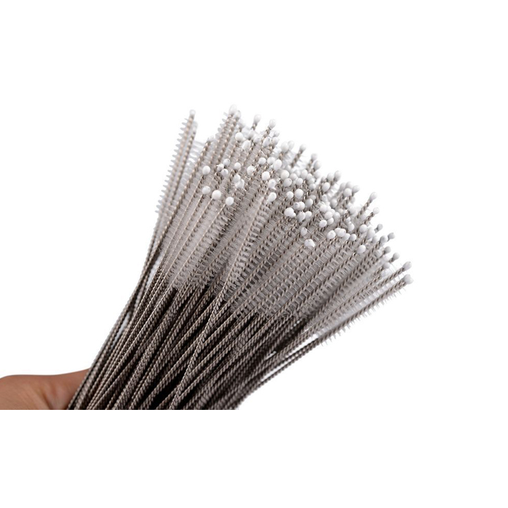Cọ rửa ống hút cho bé