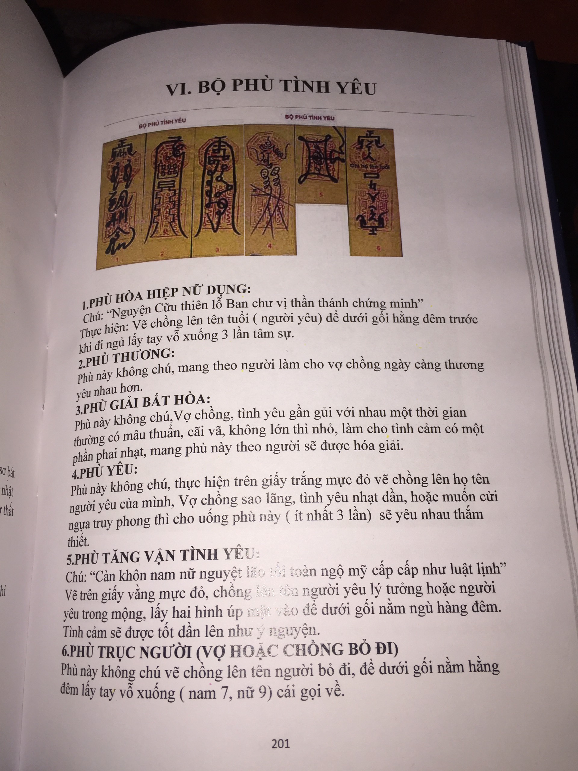 Sách Bùa Chú Tiên Gia