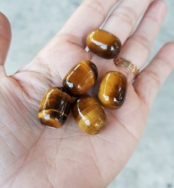 Lu Thống Đá Mắt Hổ Vàng Kèm Dây Đeo Cổ