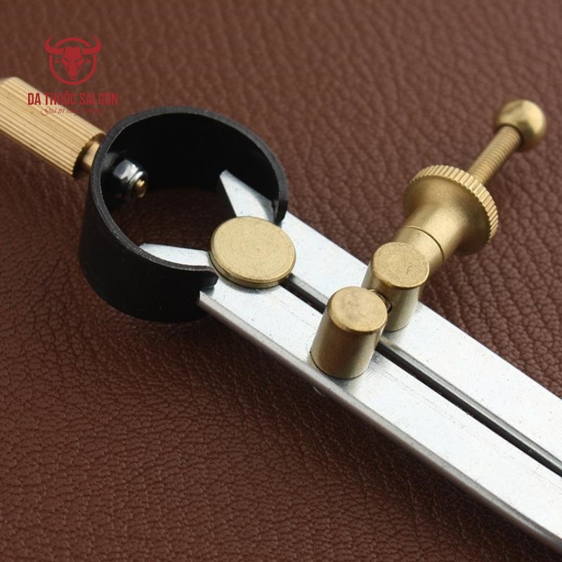 Compa kỹ thuật làm đồ da thủ công - Da Thuộc Sài Gòn - COMPA02-DONG