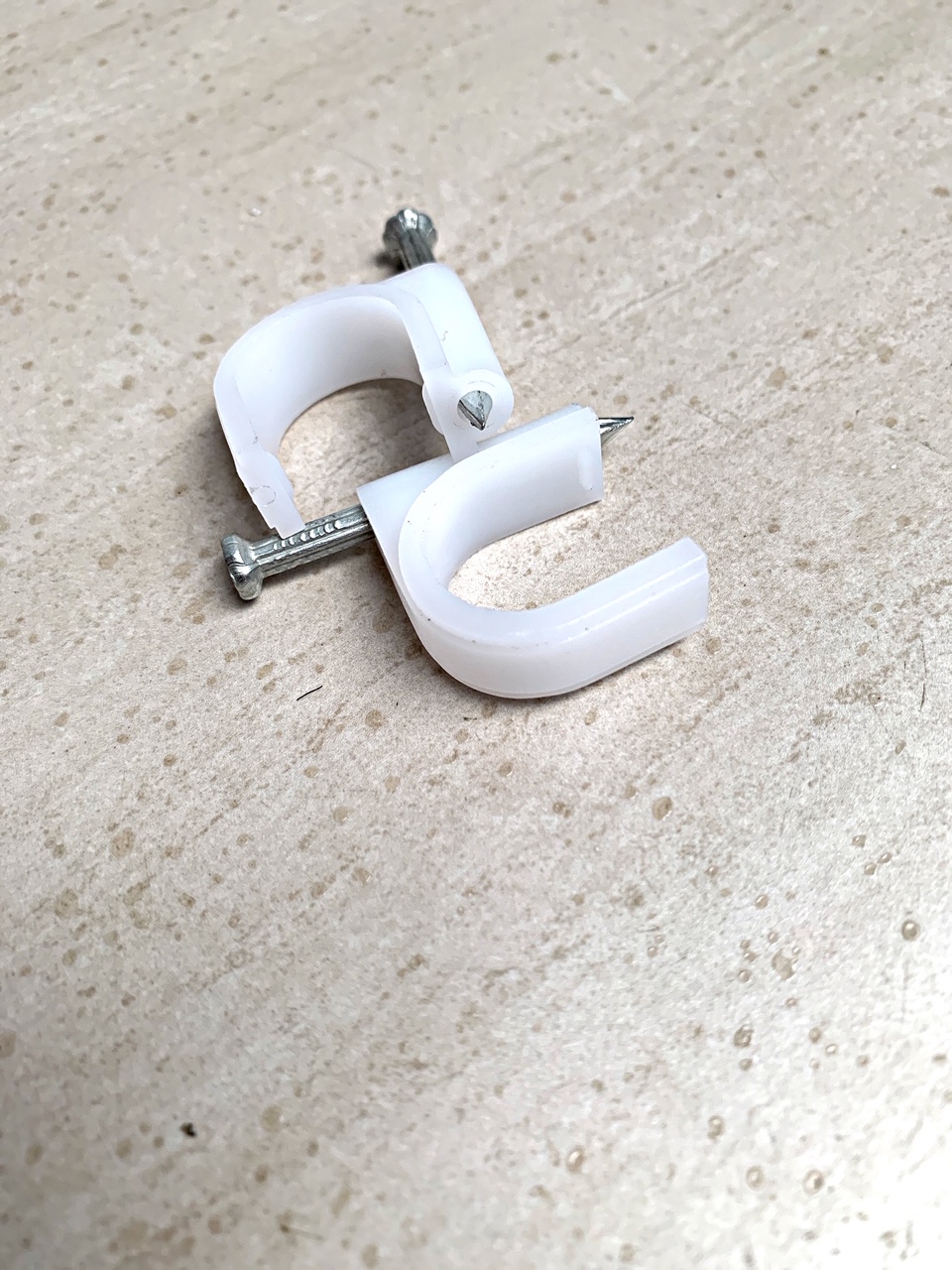 [HCM]100 Móc đóng ống dây điện 21mm