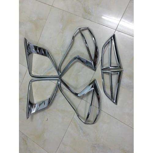 Ốp đèn pha và hậu xe Mitsu Xpander
