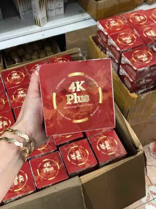 [Ảnh thật] KEM BODY 4K PLUS ĐỎ THÁI LAN CÓ HẠT TINH THỂ
