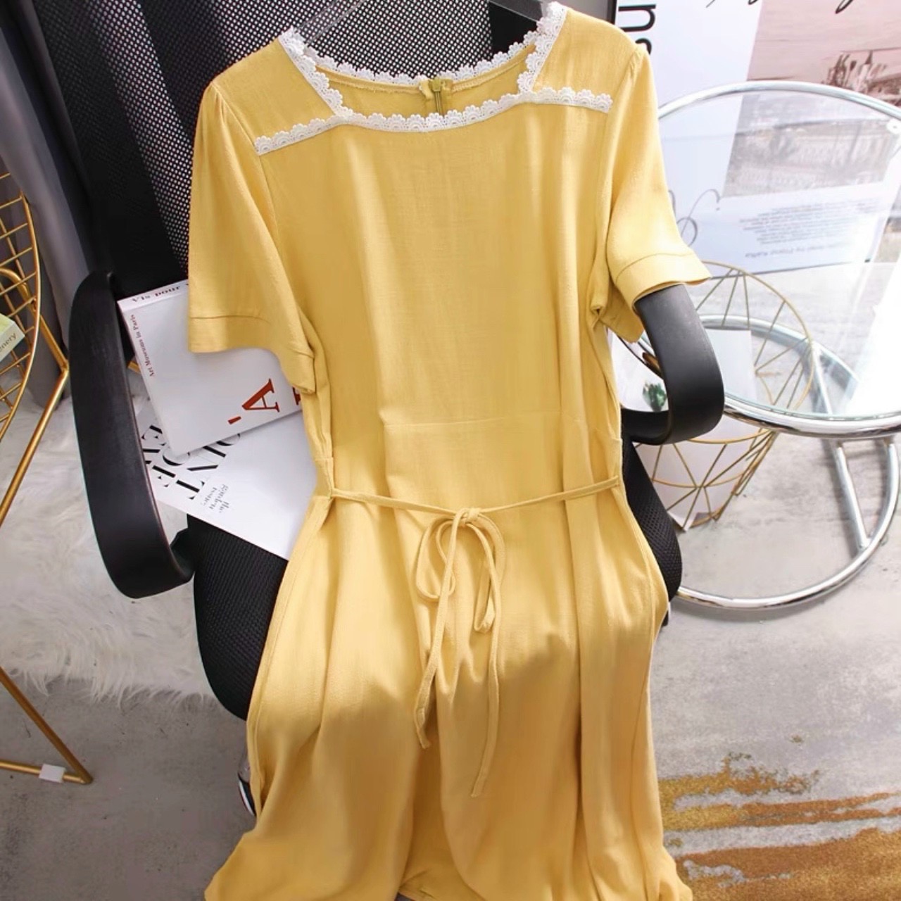 Đầm viền ren form dài 2 màu