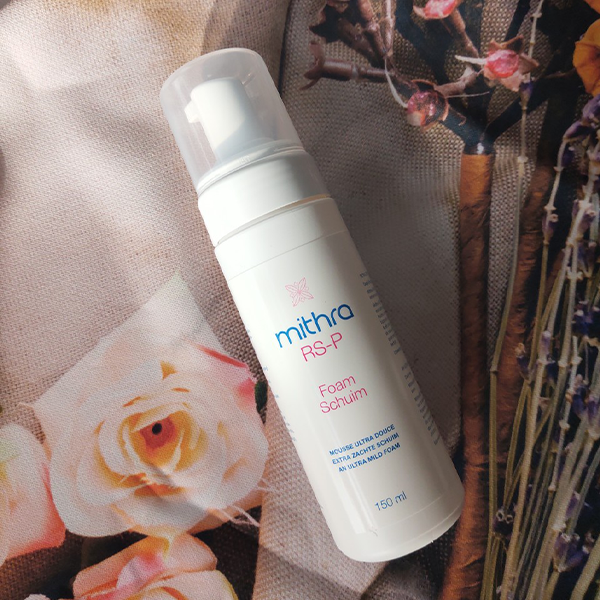 [ Chính Hãng ] Vệ Sinh Phụ Nữ [ Không cồn, xà phòng, chất tạo màu ] Dạng Bọt Mithra RS-P Foam Nhập Khẩu Bỉ (chai/150ml)