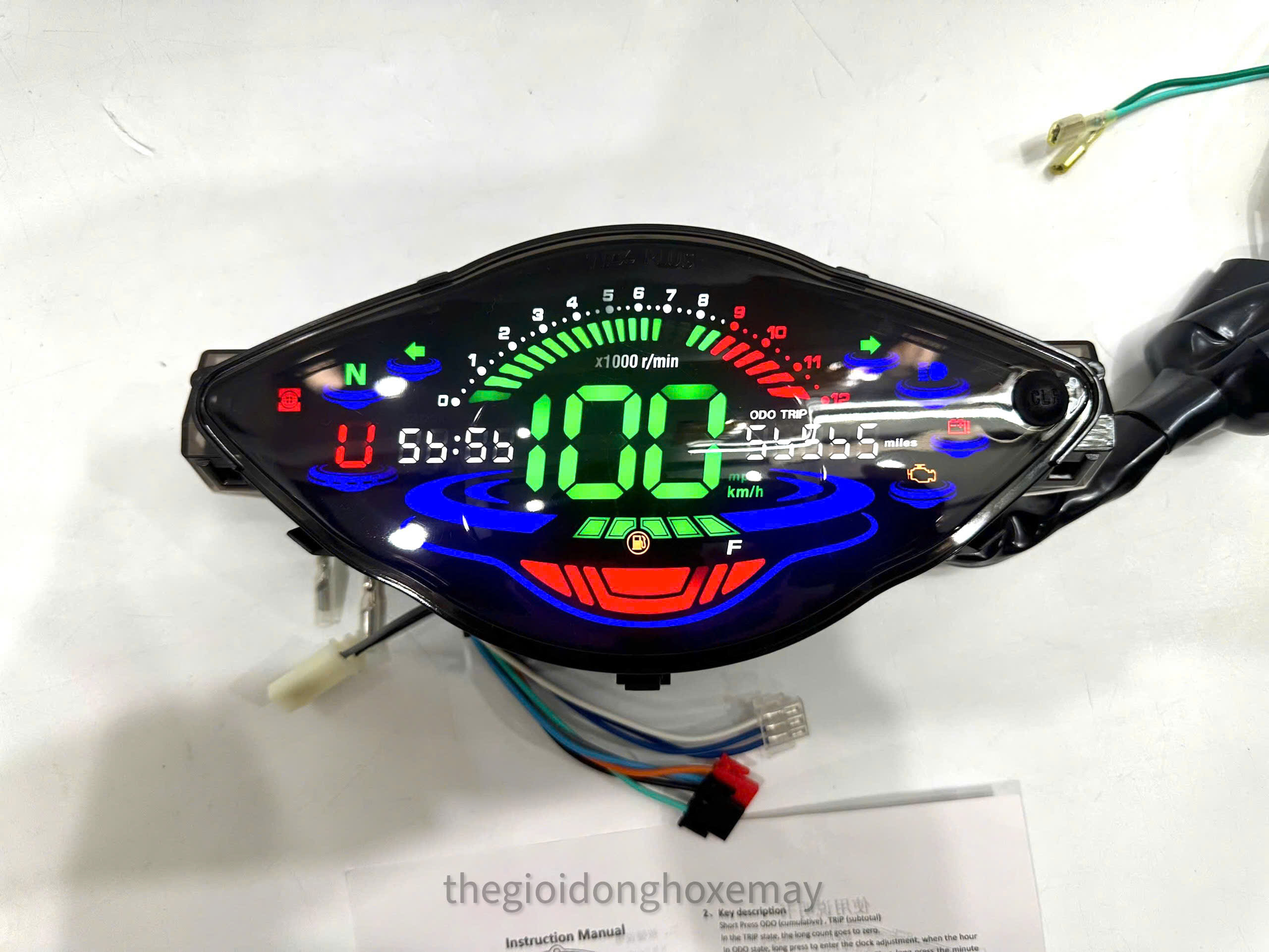 Đồng Hồ Điện Tử LCD Rs Plus 2023
