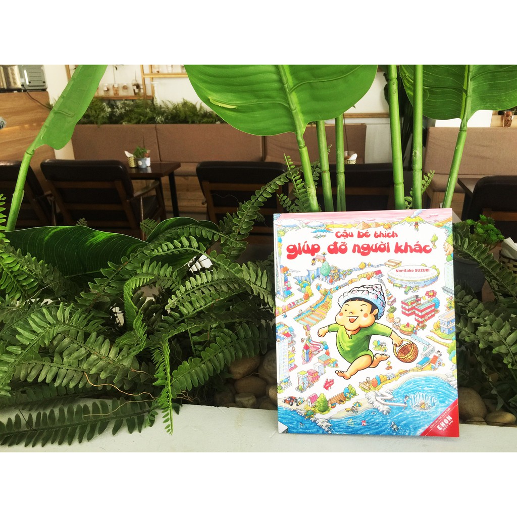 Sách Ehon Nhật Bản - Cậu bé thích giúp đỡ người khác