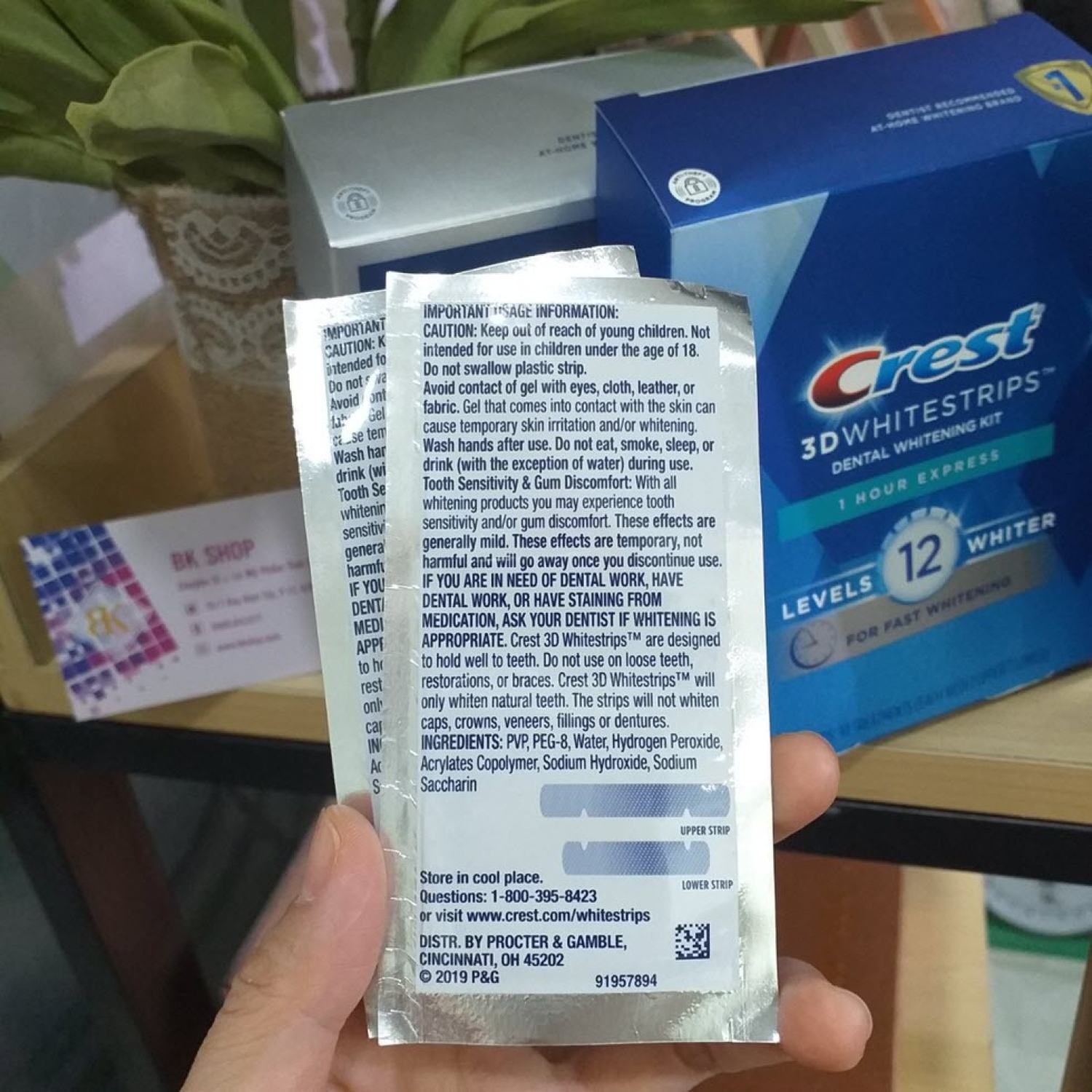 [Hàng Mỹ] 1 GÓI - Miếng dán trắng răng Crest 3D White - CHÍNH HÃNG