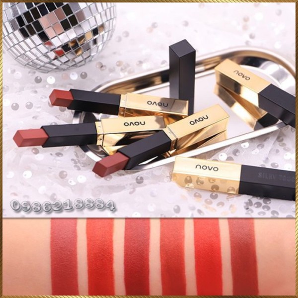 Son sáp NOVO vỏ Vàng Small Gold Bars Strip Lipstick NGB6 giá rẻ