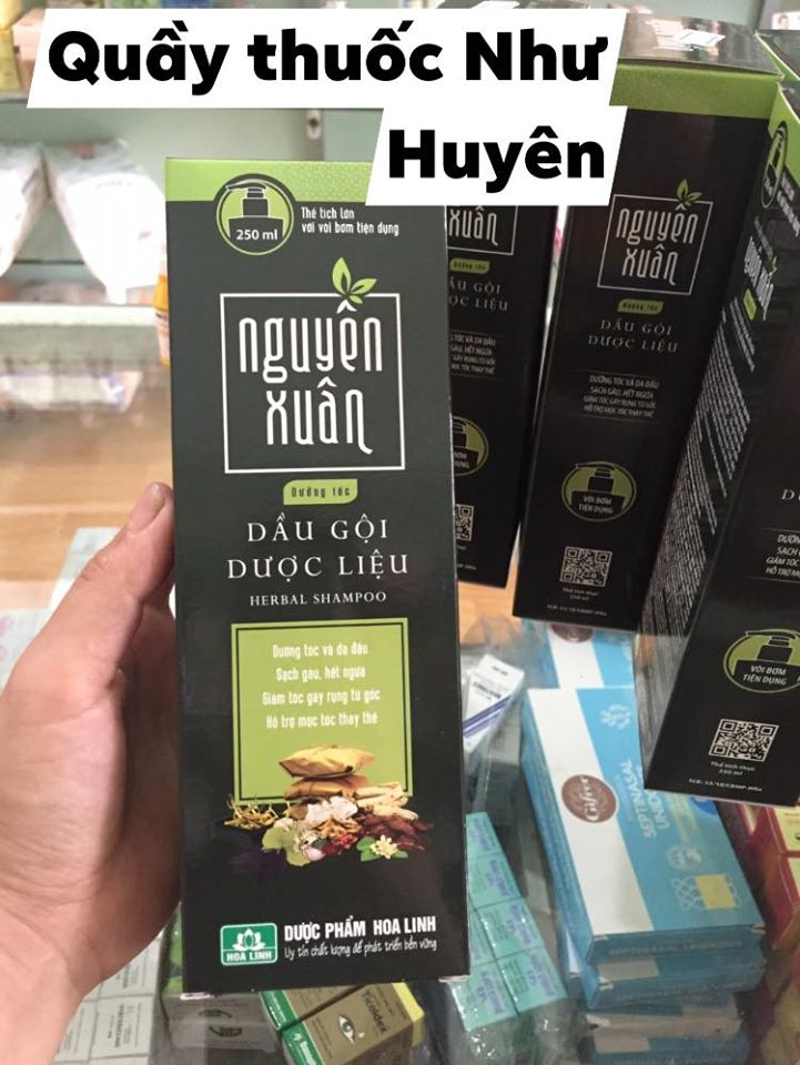 DẦU GỘI NGUYÊN XUÂN MÀU XANH CHAI CÓ VÒI