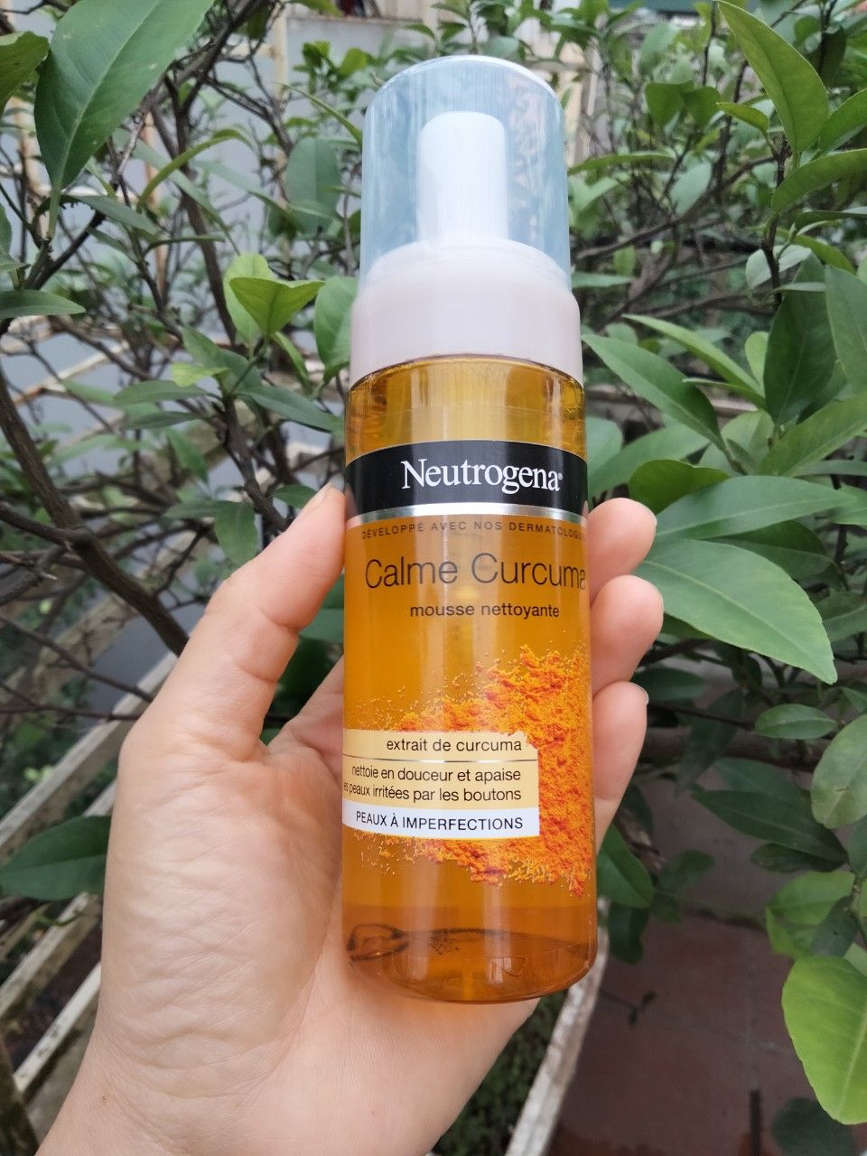 [HÀNG PHÁP GIÁ TỐT] Sữa rửa mặt nghệ tạo bọt Neutrogena Pháp 150ml