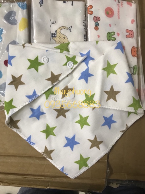 Set 2 Khăn Yếm Tam Giác Cotton 2 Lớp Cúc Bấm