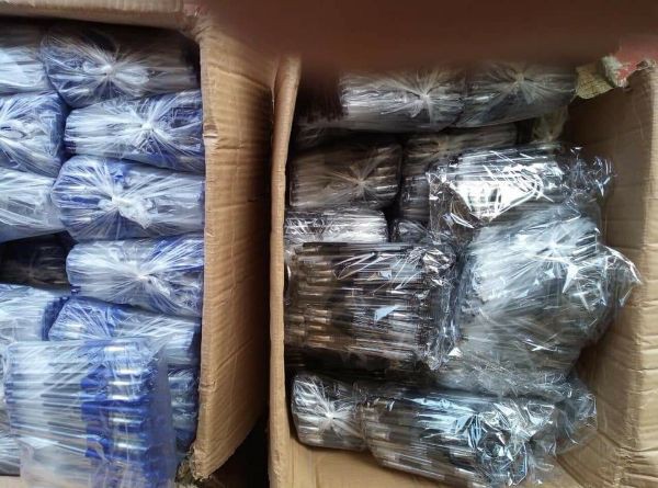 bút bi mực nước-100 cây bút bi mực nước