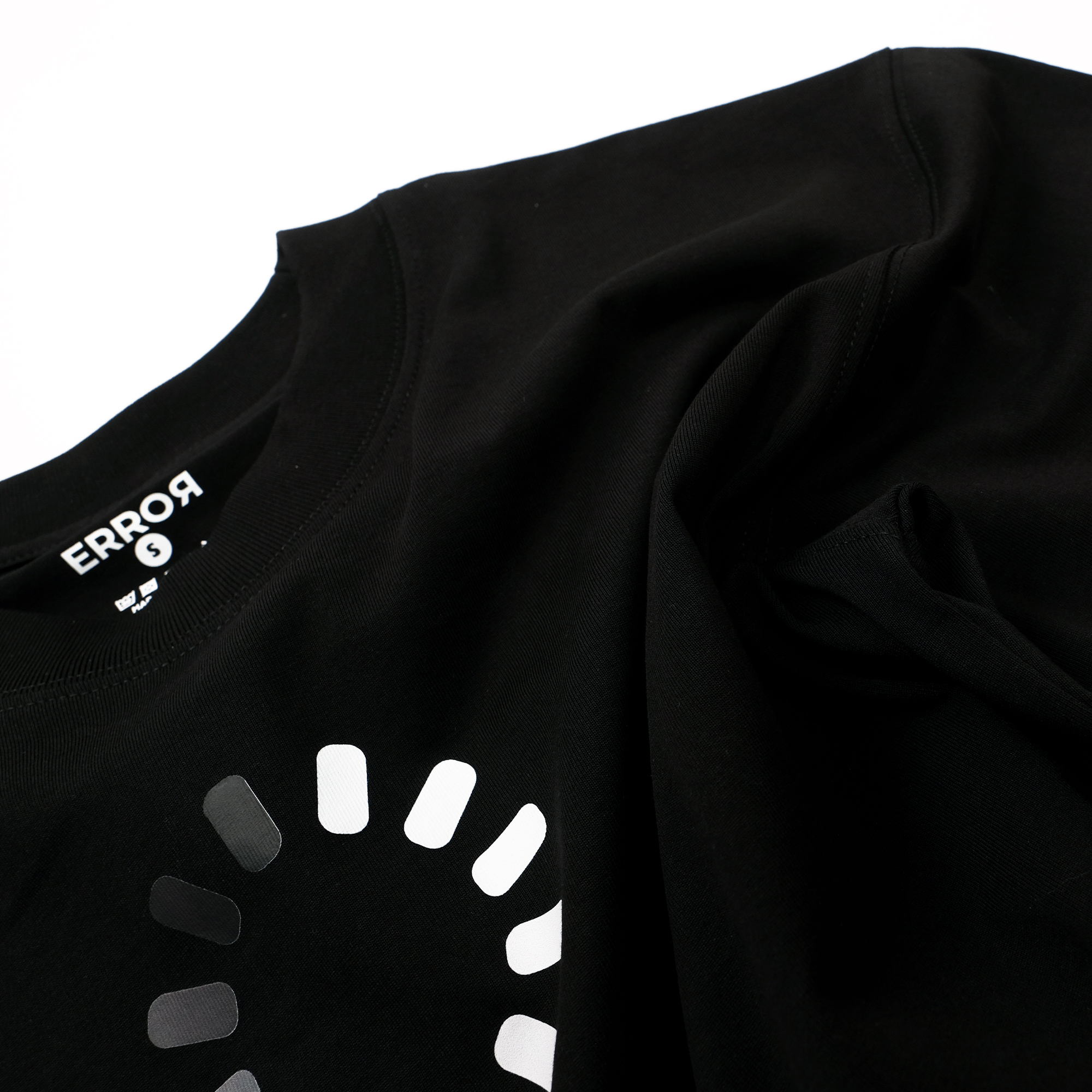 Áo Thun Oversize Nam Nữ Cotton 100% Still Loading Local Brand Error Tee Basic Màu Đen Bo Cổ Tròn Dày 3cm Không Xù Lông Không Co Rút