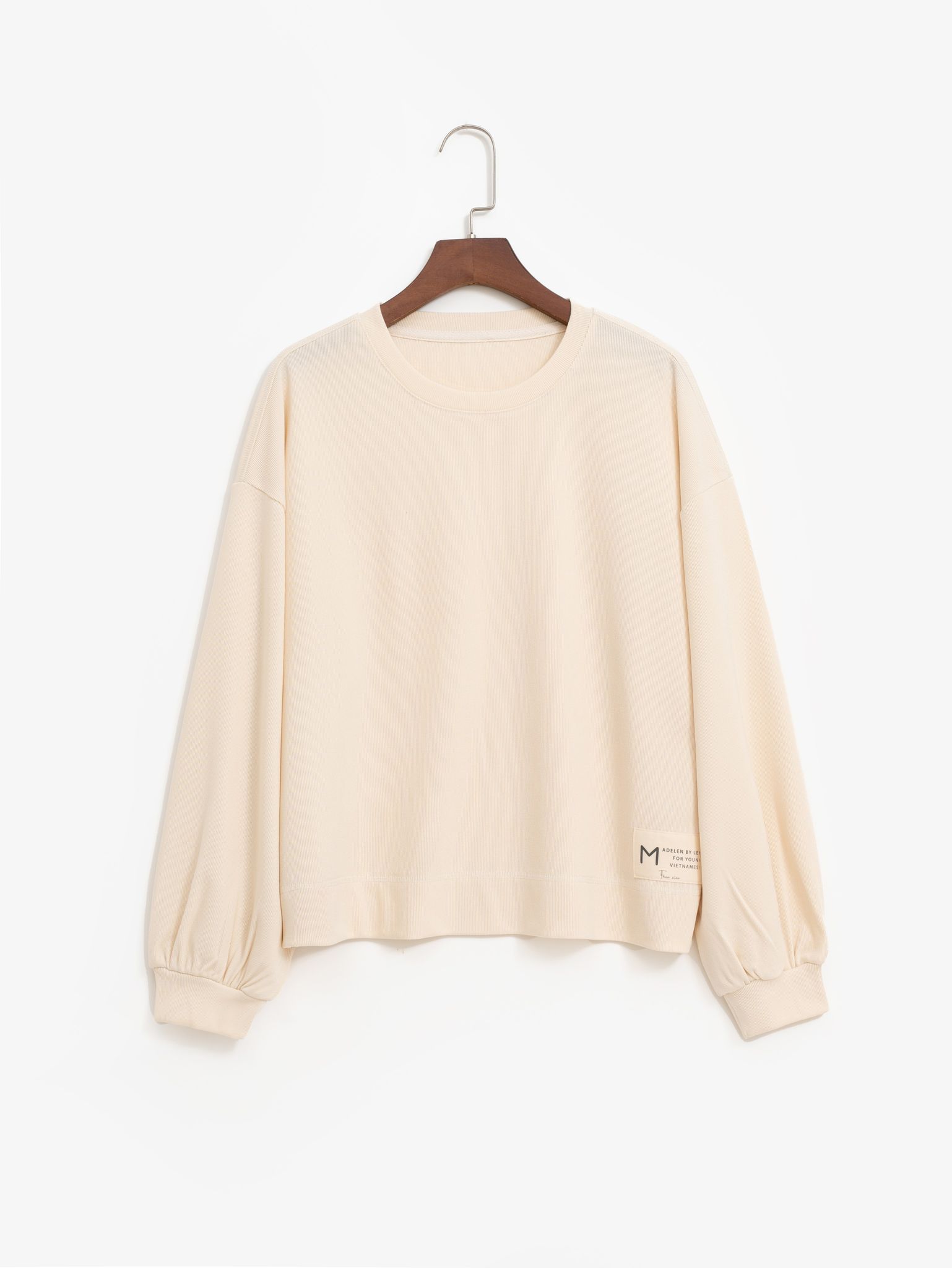Áo sweater dài tay trơn basic MADELEN