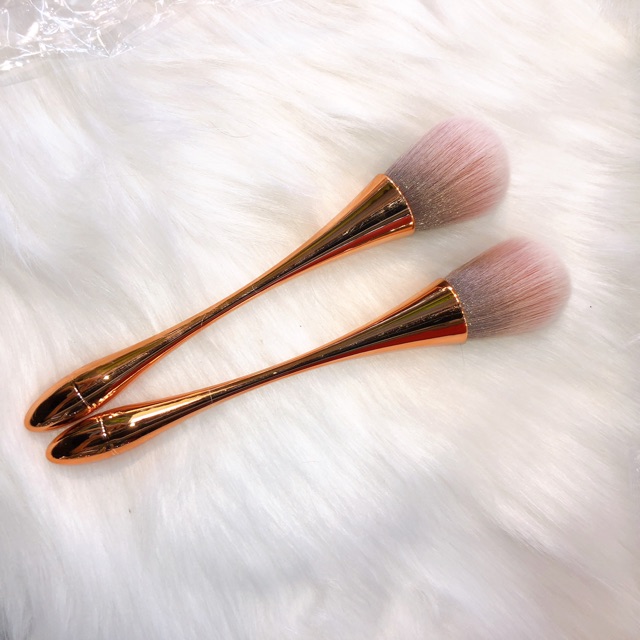 CHỔI PHỦI BỤI NAILS CÁN DÀI