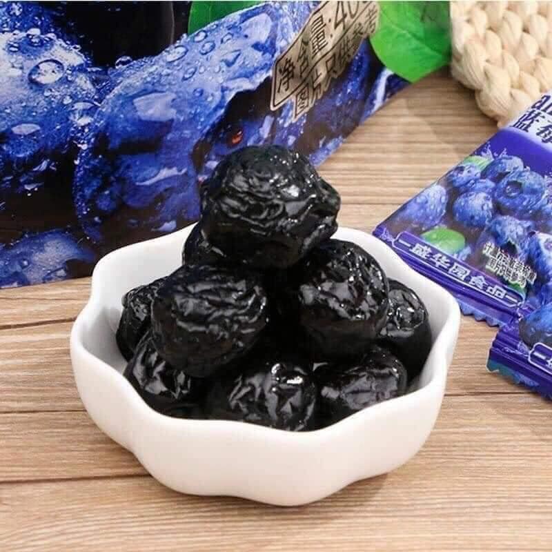 ô mai việt quất