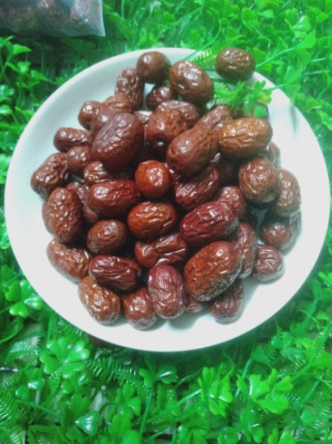{1KG} TÁO ĐỎ KHÔ TÂN CƯƠNG