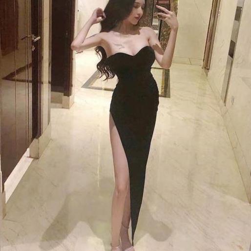 Đầm dài cúp ngực xẻ tà sexy
